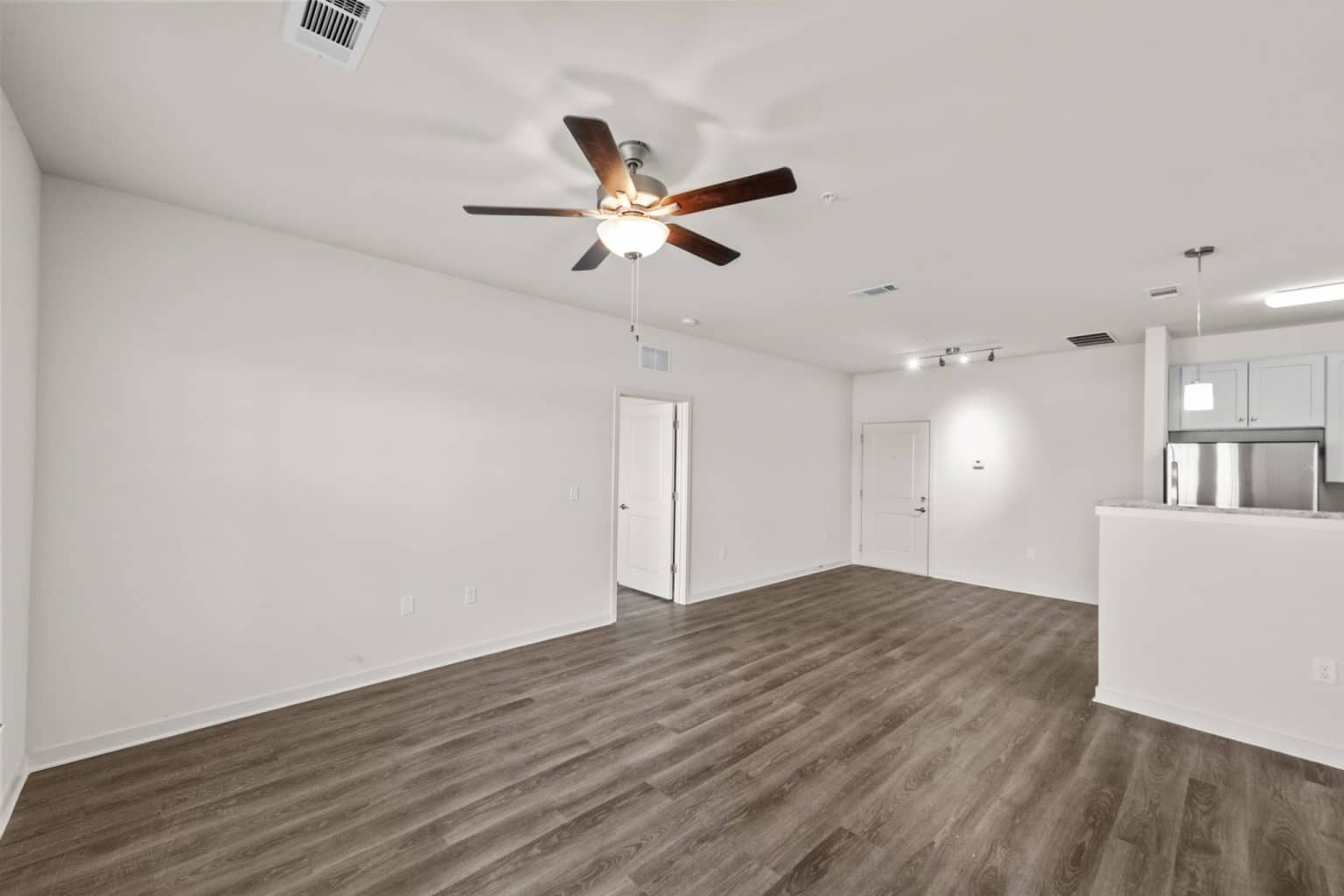 Curated Luxury Rentals In Waco Gallery View